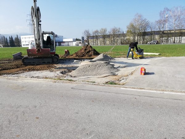 Maibaumloch umsetzten