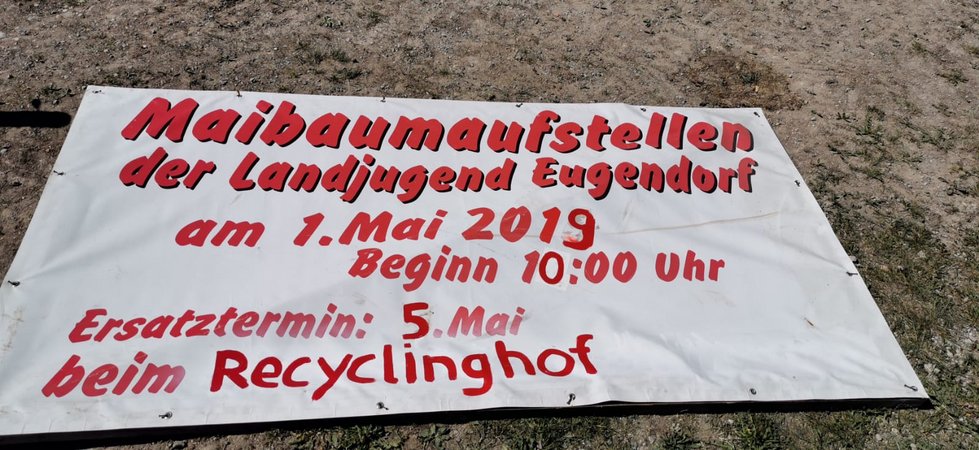 Maibaumaufstellen - Plakate aufstellen